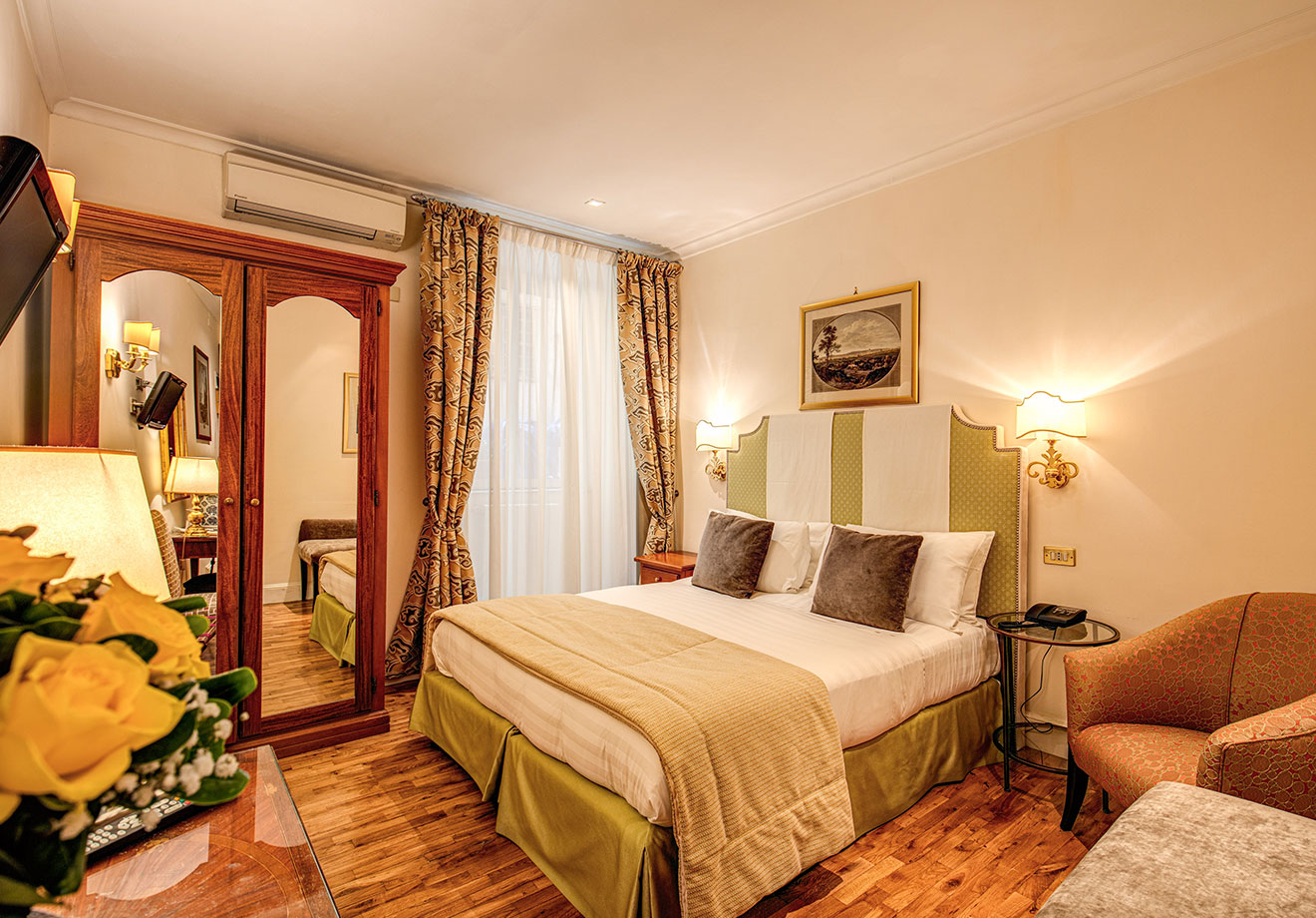 Standard Double Rooms in rome